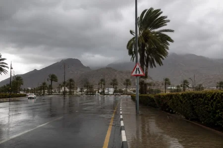حالة الطقس في السعودية: حرارة شديدة وأمطار رعدية اليوم