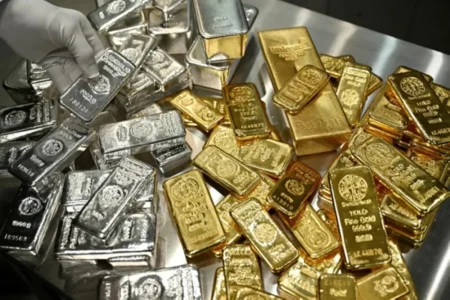 الذهب عند أعلى مستوى في شهرين.. والفضة تواصل الصعود – أخبار السعودية