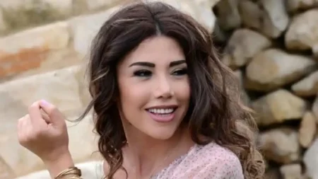 وفاة زوج لورا خليل بصعقة كهربائية مفاجئة في غانا