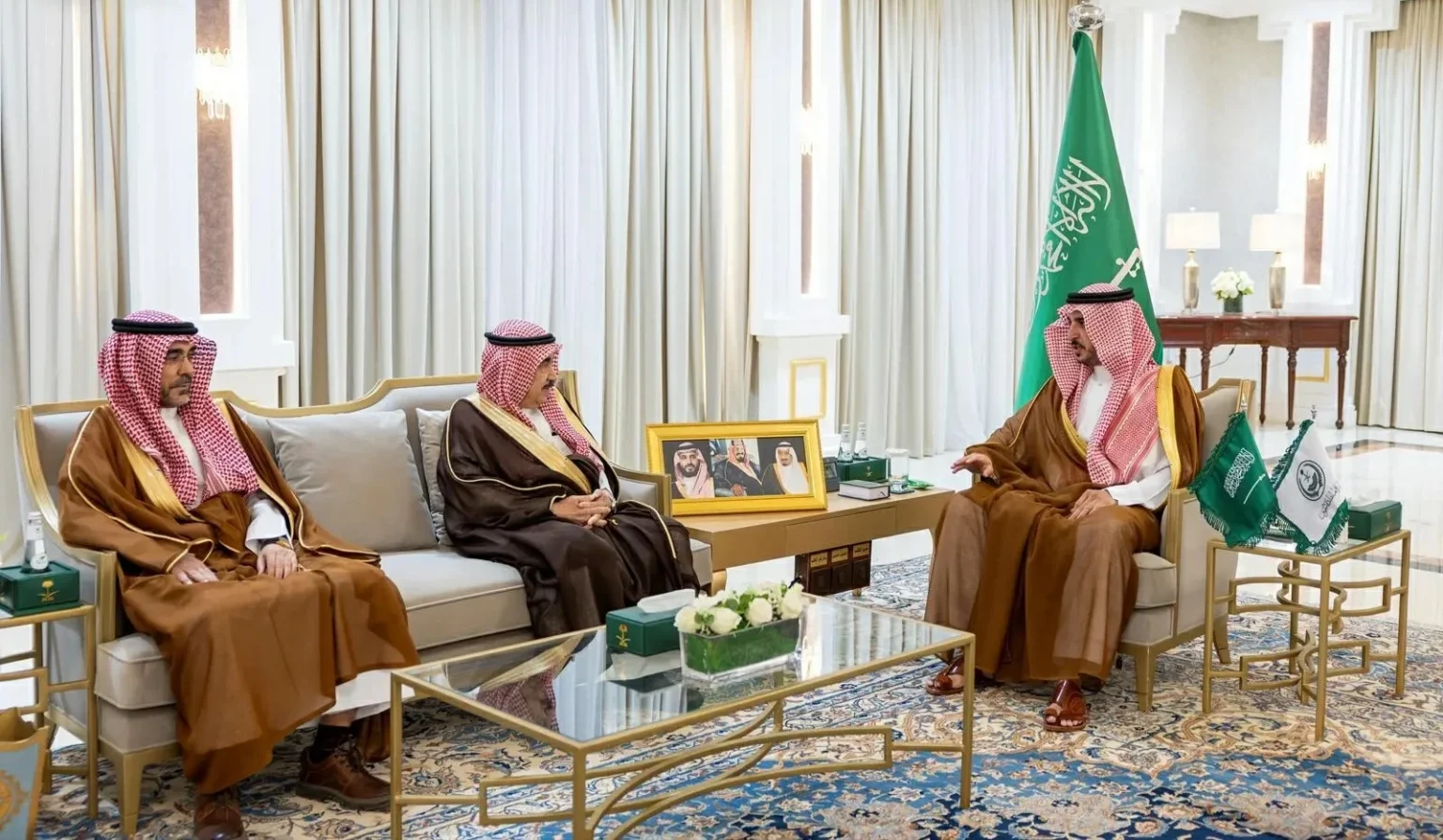 أمير الجوف يستقبل أعضاء مجلس المنطقة المعينين حديثاً – أخبار السعودية