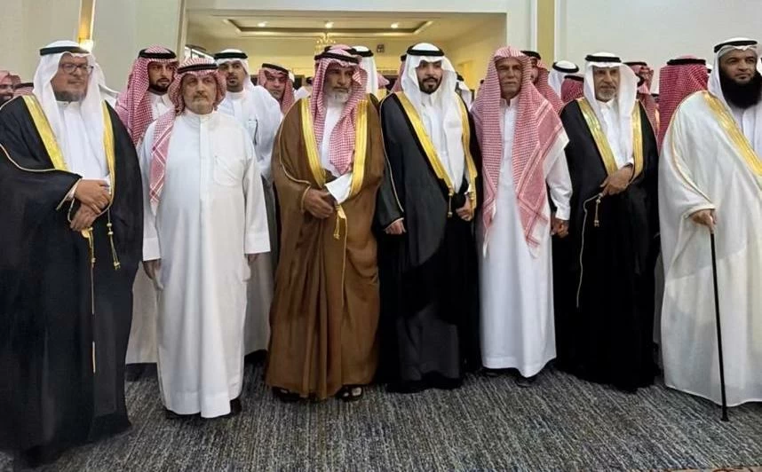 أسرة الشاعر تزف محمد لعشّ الزوجية – أخبار السعودية