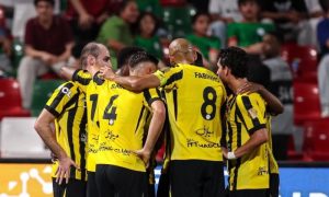 مهاجم الاتحاد جورج إيلينيكينا يشعل الصراع بين أندية أوروبا