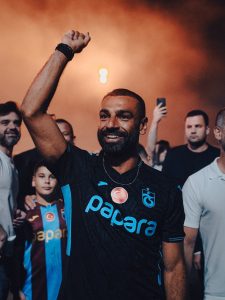 كواليس انتقال محمد صلاح إلى طرابزون سبور التركي وراتبه