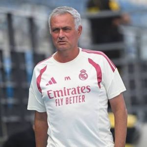 تشكيلة ريال مدريد: مورينيو يعلق على ضياع صفقة رودري