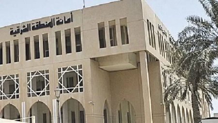 أمانة الشرقية تطوّر مدخلًا ومضمار مشي لحي البساتين في بقيق