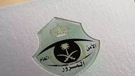 المرور: 3 أخطار مرتبطة بالقيادة على أكتاف الطريق