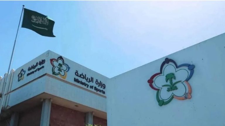 وزارة الرياضة تصدر ضوابط جديدة لتنظيم بيع تذاكر الفعاليات الرياضية
