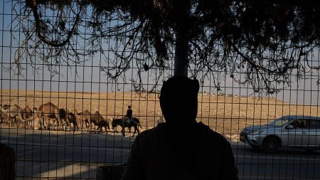 من سرقة الينابيع إلى “جنة عدن”.. كيف يستولي المستوطنون على مياه الضفة الغربية المحتلة؟