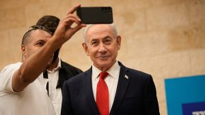 نتنياهو يتوعد أعداء إسرائيل بـ”ضربات أشد” ويؤكد مواصلة تدمير بنية حزب الله في جنوب لبنان