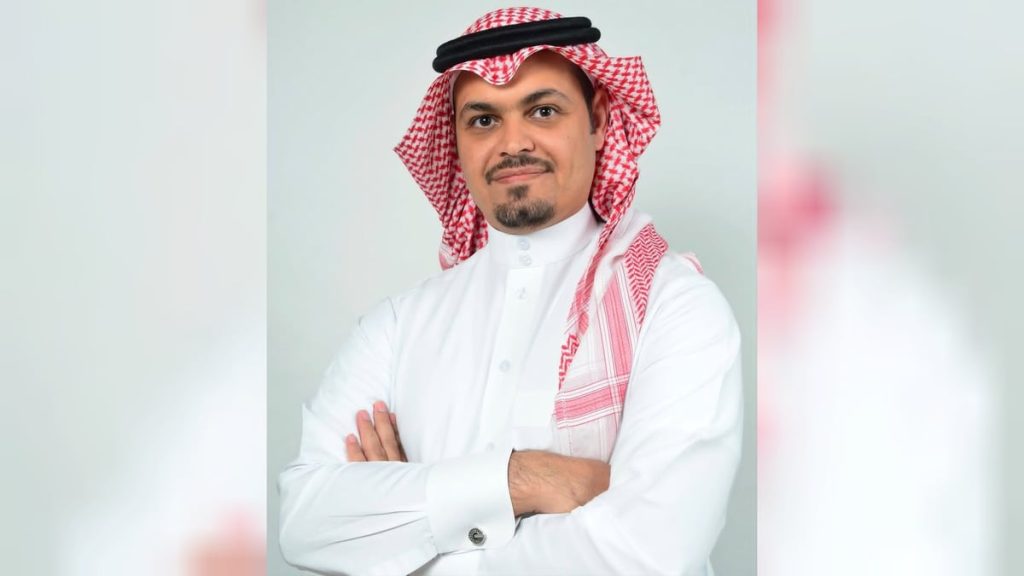 بدون جراحة تقليدية.. الدكتور “فارس سليمان النصيان” يحقق إنجازاً طبياً بالقصيم في إزالة حصوة من قناة الغدة اللعابية بالمنظار