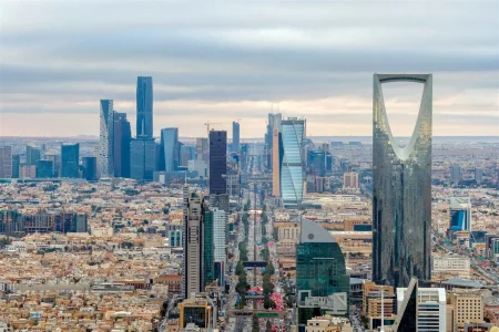 «قوى»: لا يمكن نقل خدمة تابع لحامل الإقامة المميزة – أخبار السعودية