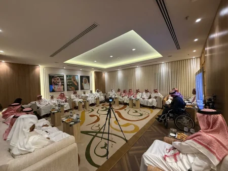 العبيكان يكشف لكتّاب الرأي ملامح التحوّل الجذري في غرفة الرياض – أخبار السعودية