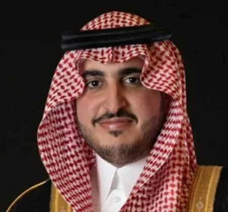 أمير الجوف يعزّي مدير إدارة الدفاع المدني بمحافظة القريات في وفاة والده – أخبار السعودية