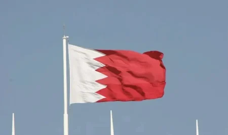 شروط السلام في مضيق هرمز: البحرين تقاطع اجتماع عُمان