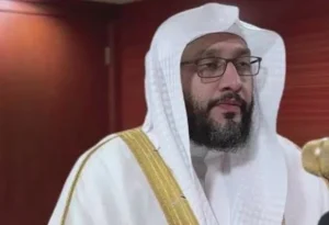 وفاة مؤذن المسجد الحرام الشيخ إبراهيم المدني عن عمر حافل بالعطاء