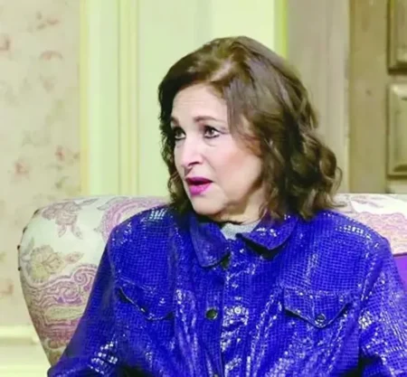 «لا أرحب بمكالمة من أي زميل».. نادية رشاد تعلن اعتزال التمثيل والكتابة – أخبار السعودية