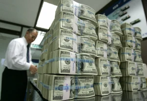 استرداد أموال العراق: استعادة 13 مليون دولار من فرنسا