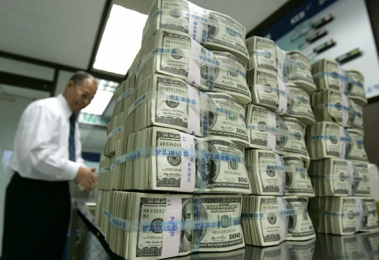 استرداد أموال العراق: استعادة 13 مليون دولار من فرنسا