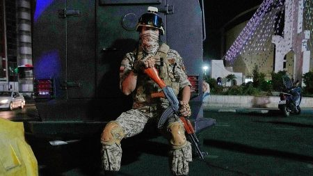 شروط تعقّد مهمة قائد الجيش الباكستاني في طهران.. وترامب: لم يبقَ سوى تحديد كيفية الانتصار على إيران