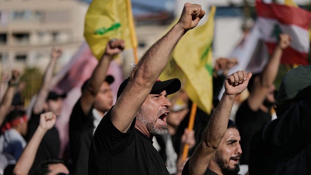 تجنيد وتحويلات مالية.. تقرير يتهم حزب الله بتدريب عناصر من أمريكا اللاتينية لمهاجمة أهداف يهودية