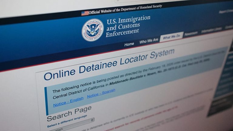 اختفاء أسماء أكثر من 16 ألف محتجز من نظام تتبع الهجرة الأميركي.. ومنظمات حقوقية تلجأ إلى الأمم المتحدة