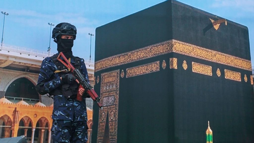 “هجوم خلال أسابيع وحشد قد يتجاوز 100 ألف جندي”.. تقرير يكشف ما تُحضّره السعودية للحوثيين