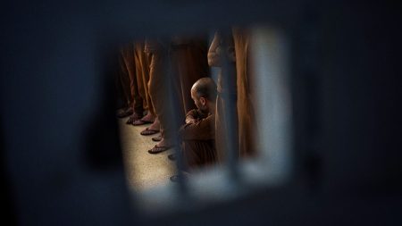 القضاء العراقي يصدر أحكامًا بالسجن بحق سبعة فرنسيين أُدينوا بالانتماء إلى تنظيم “داعش”