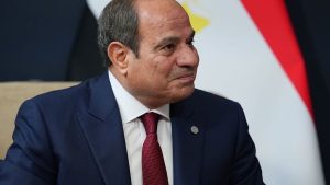 بعد طلب السيسي تفويضًا لتقديم دعم دفاعي للسعودية.. البرلمان المصري يؤجّل التصويت على المقترح