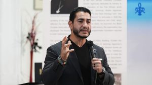 مرشح ديمقراطي لمجلس الشيوخ: إسرائيل ليست حليفاً لأمريكا بل تجرّها إلى حروب لا تخدم مصالحها