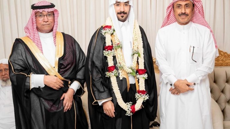 بالصور .. ليلة استثنائية في جازان .. الإعلامي علي الجريبي يحتفل بزواج نجله "مؤيد" وسط حضور لافت من المدعوين