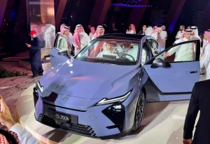 عبداللطيف جميل للسيارات: لكزس تدشن حقبة جديدة من الفخامة مع وصول سيارة ES الجديدة كلياً – أخبار السعودية