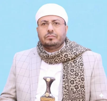 استهداف الحرمين الشريفين: وزير يمني سابق يحذر من المؤامرات
