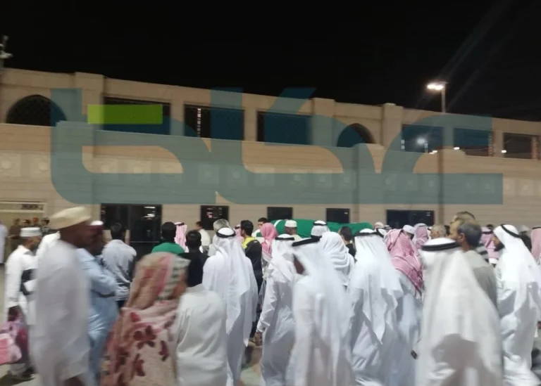 تشييع جثمان زيد المندهه في بقيع الغرقد – أخبار السعودية