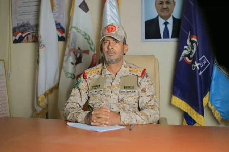 معركة تعز: رئيس الأركان اليمني يوجه برفع الجاهزية القتالية