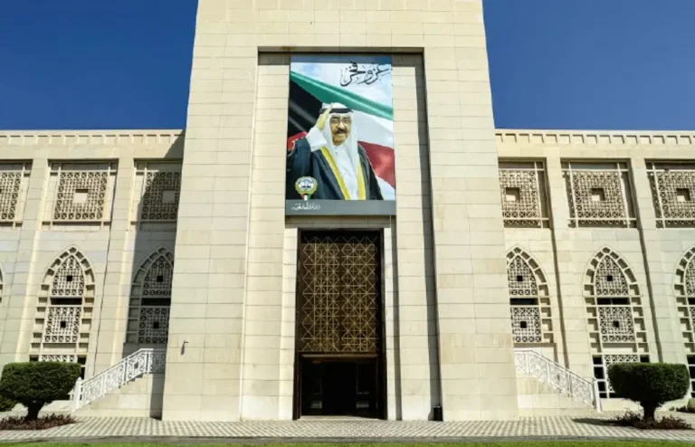 إدانة الكويت لهجوم الحوثي على مطار الملك خالد بالرياض