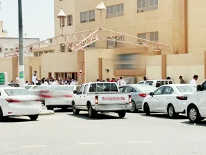 تأهيل المظلات المدرسية لحماية الطلاب وأولياء الأمور