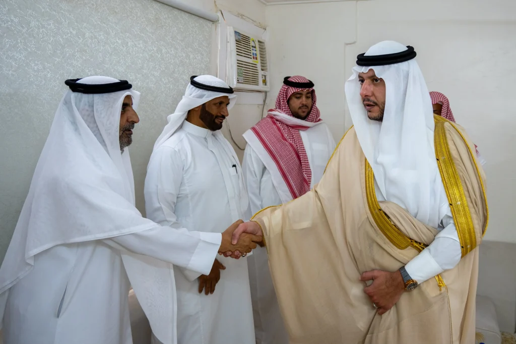 سعود بن نهار يعزّي أسرة الأطفال المتوفين في الحريق – أخبار السعودية