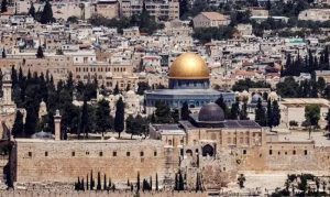 موقف إسلامي حاسم يرفض قرار فتح سفارة كولومبيا في القدس