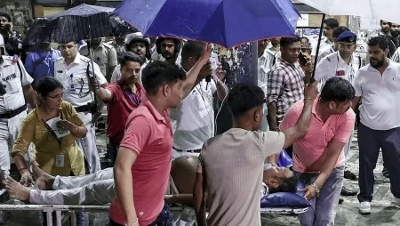 تفاصيل حادث تدافع في الهند يودي بحياة 19 شخصاً
