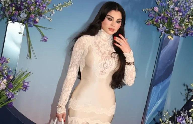 هيفا وهبي تتألق بالأبيض العاجي في إطلالة تجمع بين الأنوثة والفخامة – أخبار السعودية