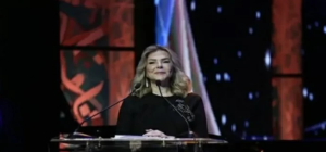 مهرجان الموسيقى العربية يخلد ذكرى هاني شاكر بتمثال