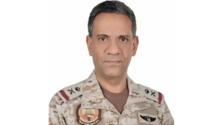 التحالف: اعتراض صاروخ باليستي باتجاه خميس مشيط وتدميره