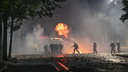 الاحتجاجات في فرنسا: إصابة 53 شرطياً وتوقيف 1314 شخصاً