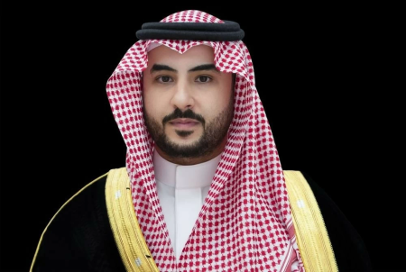 التعاون الدفاعي بين السعودية وماليزيا: مباحثات وزير الدفاع