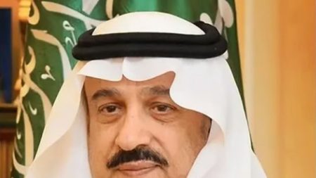 أمير الرياض: مضامين الخطاب الملكي تجسد حرص القيادة على رفعة الوطن ورفاهية المواطن