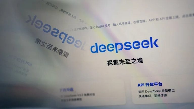 فجوة الذكاء الاصطناعي بين أمريكا والصين تتقلص إلى أدنى مستوى